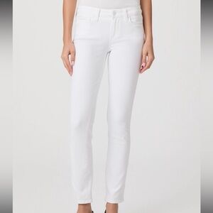 Paige Skyline Ankle Peg White Denim Jeans
